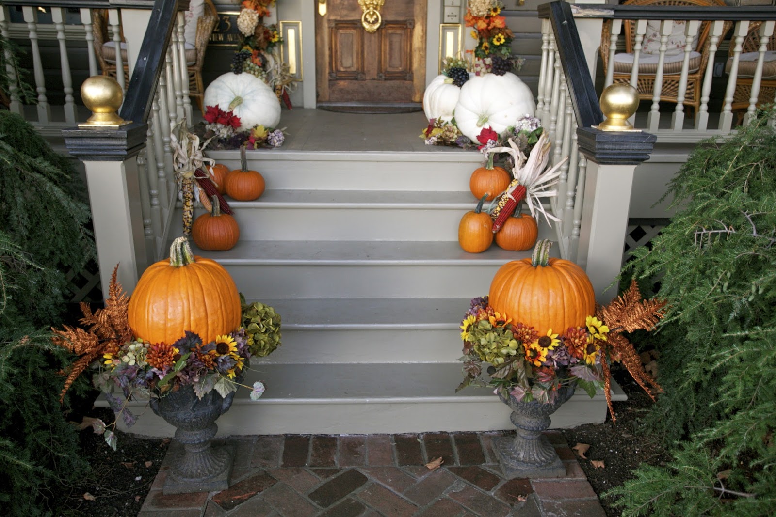 Fall-Porch-Decorations